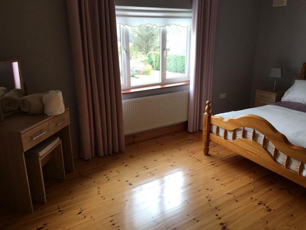 Bed and Breakfast Colmán House Kilmihil Exterior foto